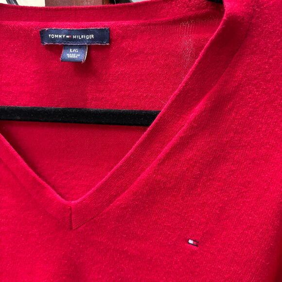 y2K Tommy Hilfiger Women's 100% Cotton Lightweight Red Sweater Tiny Logo Size L - Picture 4 of 7